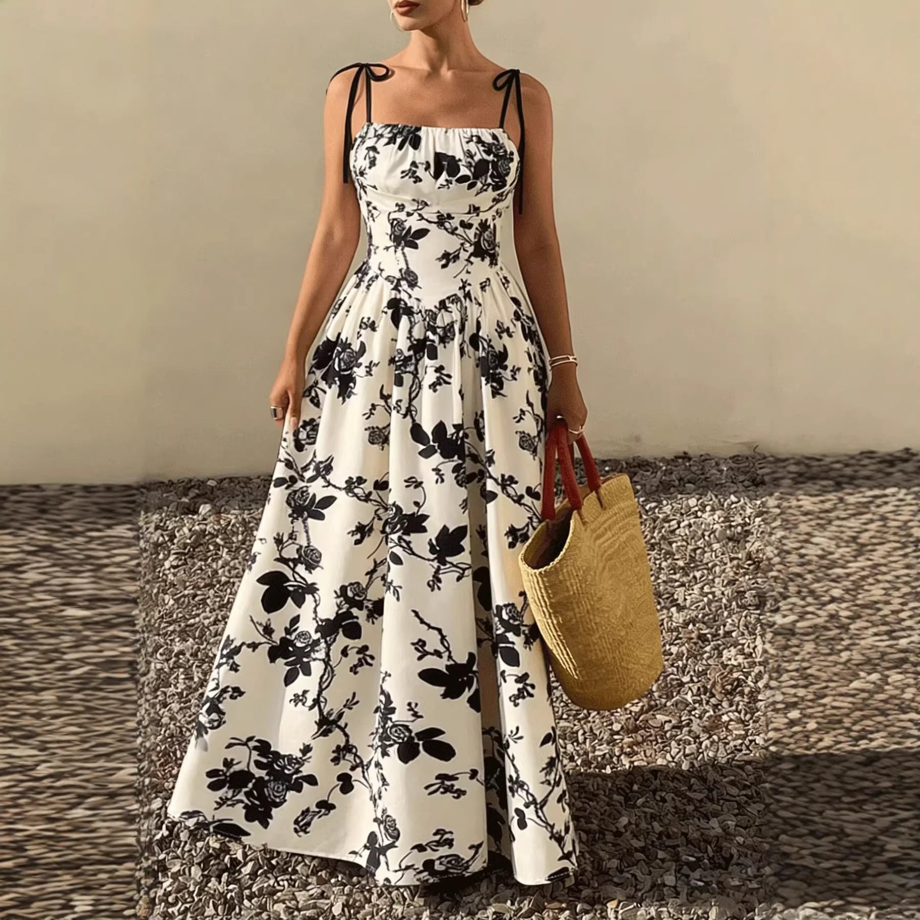 Robe swing bretelles fleurs taille cinée femme