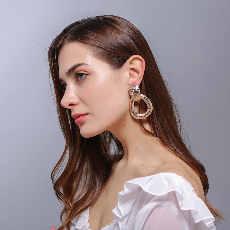Wholesale Gold Color Metal Drop Earrings Fine Jewelry Accessories Hanging Dangle Long Pendientes Bijoux For Women Christmas Gift