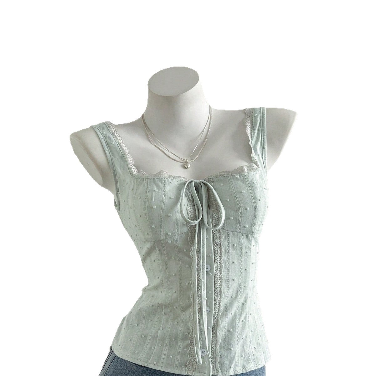 Sleeveless slim fit top