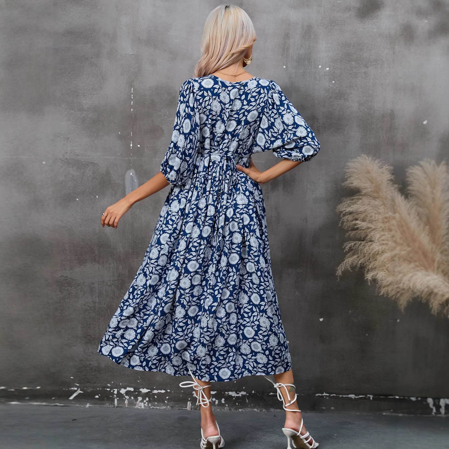 V-neck loose dress