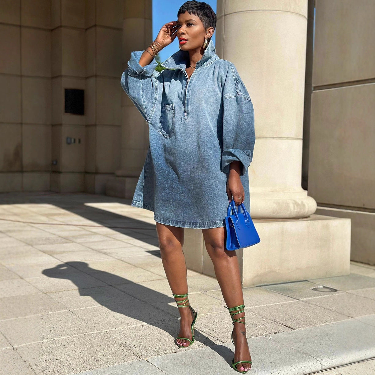 Chic Women's Loose Fit Dress with Turn-Down Collar, Gradient Color, Long Sleeve Denim Dress