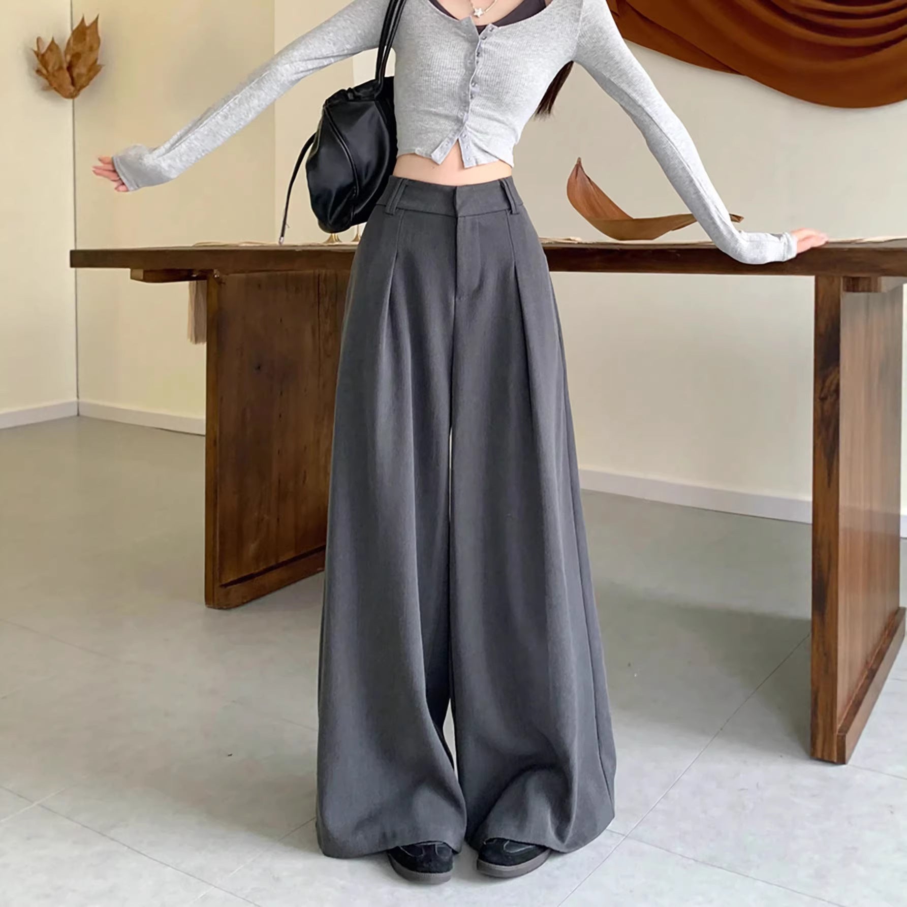 Straight leg high waisted trousers